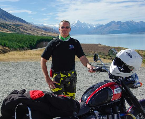 Steve Hammond and bike in New Zealand.