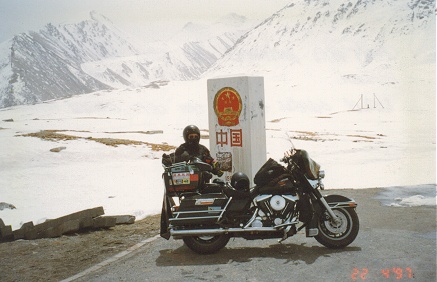 Highest border crossing in the world, 4700m, Pakistan and China
