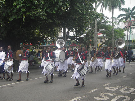 Brass band celebrates Police Week