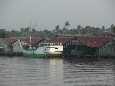 Macassar schooner in Pontianak Borneo, used to carry timber.