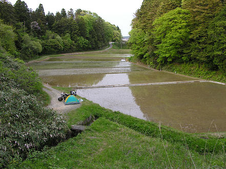 Camped at the end of an agricultural laneway