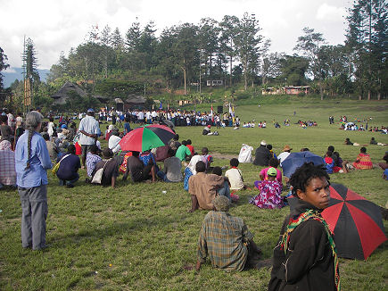 Seventh Day Adventist service on the Goroka oval