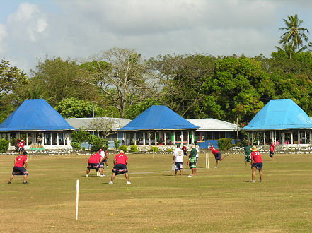Playing the Samoan version of cricket, kilikiti