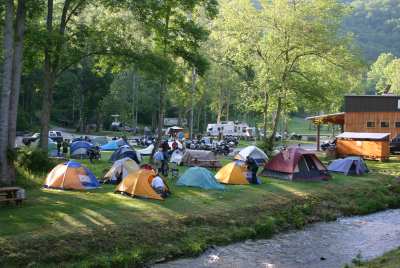 Camping facilities at the HU North Carolina meeting.
