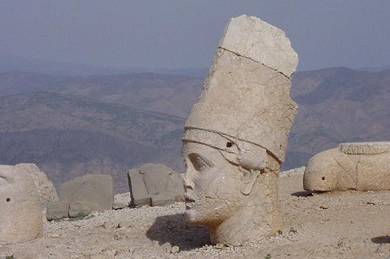 Nemrut Dagi - stone head