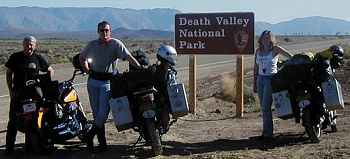 Manou's father, Manou and Ellen in Death Valley