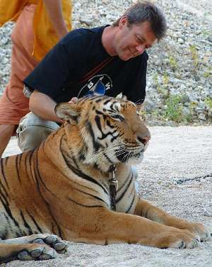Cliff cuddles tiger!