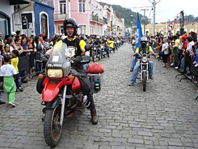Jaragua do Sul – Leading the parade for Brazil’s National Day.