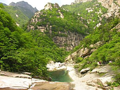 Along the walk to Kuryong Falls, North Korea.