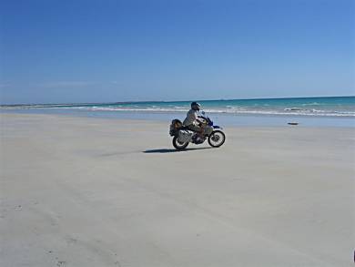 Broome, heading South toward Perth was an EXCELLENT stop where we could ride our motorcycles on the beach.
