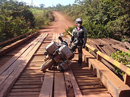 Rik tumbles crossing one of the wooden bridges.
