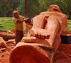 Chainsaw art.