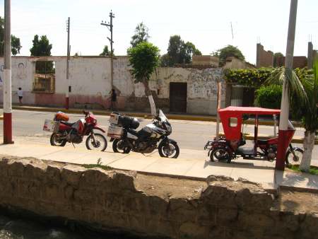 Moto-taxi, Peru.