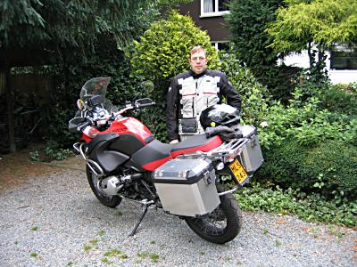 Herbert Roelandt with impossibly clean bike!