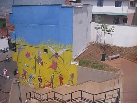 Medellin - mural.
