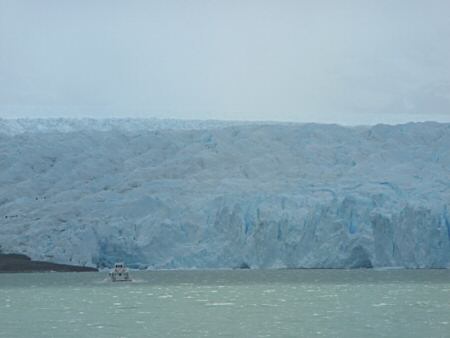 Approaching Moreno glacier