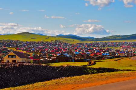 In the north of Mongolia, I saw many villages... without any ger! 