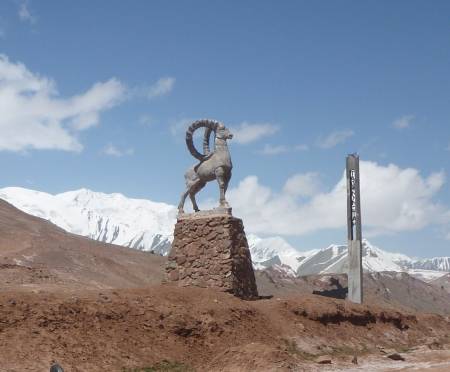 The Tajik border at Kyzyl Art Pass - complete with statue of the famous ibex.