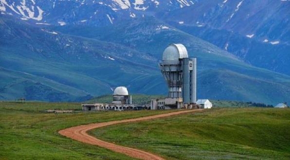 Asy Turgen plateau and observatory