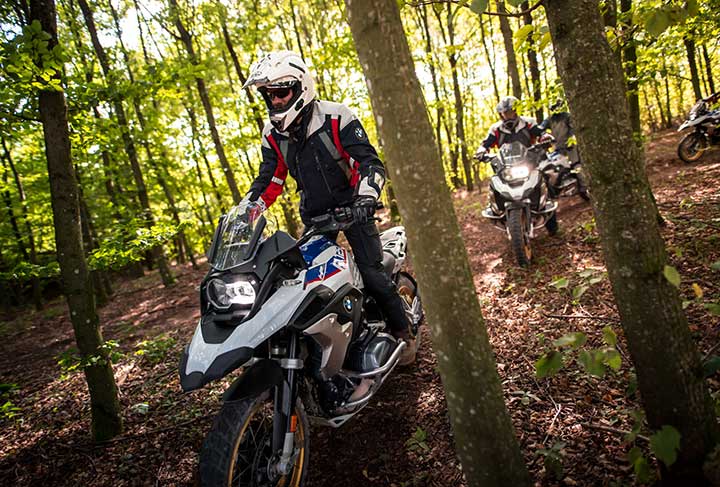 Enduro Park Canada, forest tour