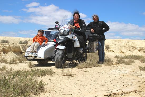 Vincent Vidal, Claire and Lucie.