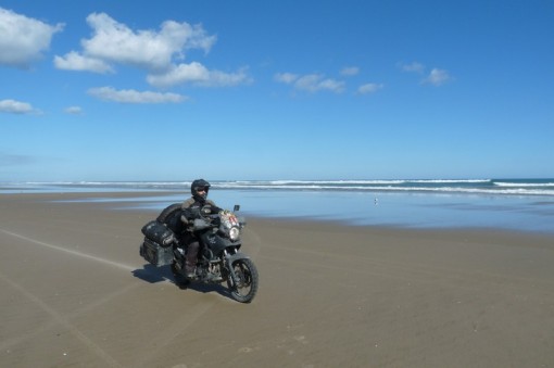 Frank and Simone on 90 mile beach in New Zealand.