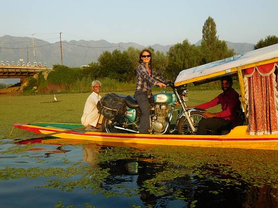 Tiffany Coates - Shikara boat in Kashmir!