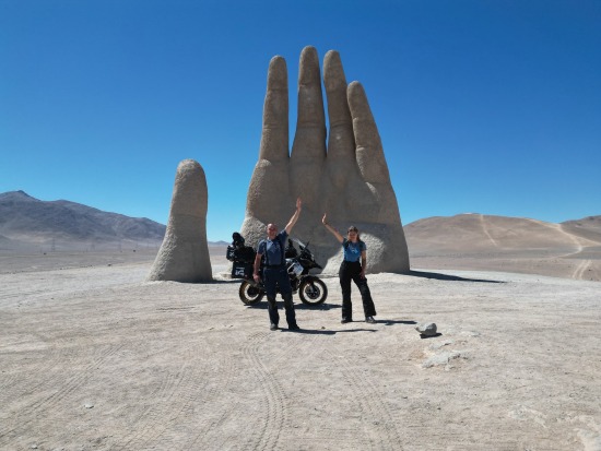 Gabriella and Todor Jozsef Attila, The Hand, Chile.