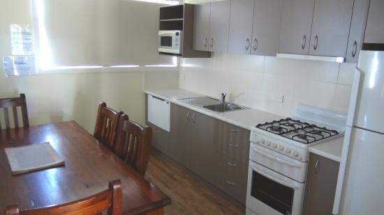 Jindabyne Sport and Recreation Centre - 2BR Family Units.