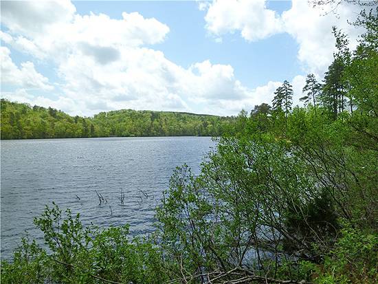 Holiday Lake State Park.