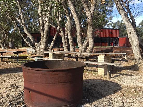 Yourdamung Rd Retreat outdoor BBQ area.