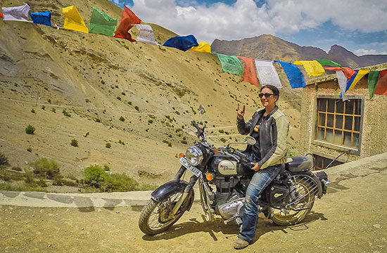 Viv Canini, Himalayan flags.