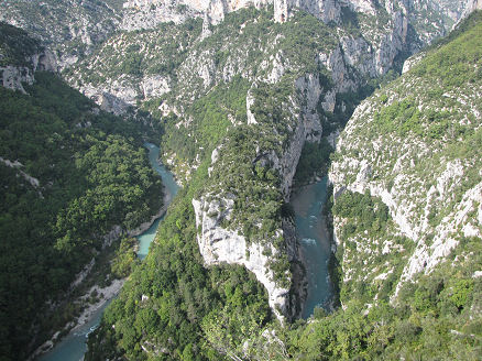A photo can't really show the beauty of the limestone Canyon du Verdon