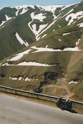 Towards Teheran from the Caspian Sea, magnificent road