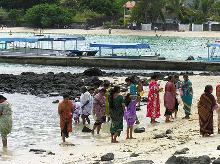 Mauritian women showing signs of their Indian heritage