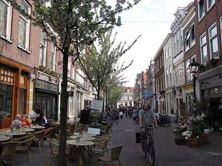 Small backstreets in Delft