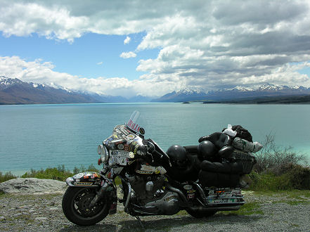 Looking across Pukaki Lake to Mt Cook