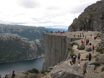 Crowds at the top of Pulpit Rock, Stavanger