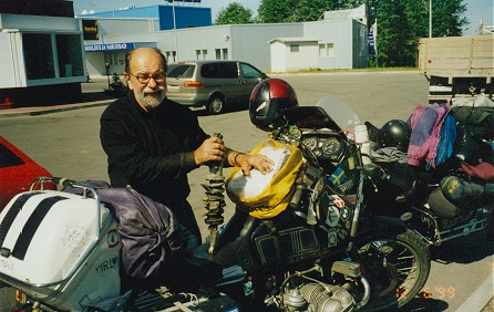 Charlie, our travelling partner, with his broken rear shock