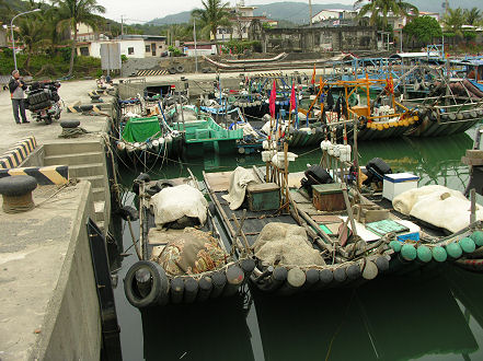 Unusual fishing boats made from plastic pipes