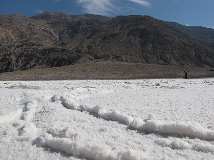 Salt ridges on
          Death Valley lake