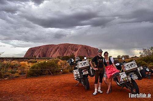 German couple on a RTW trip with two 20 years old Hondas arriving in Darwin-1470079_605640359508283_1036446439_n.jpg