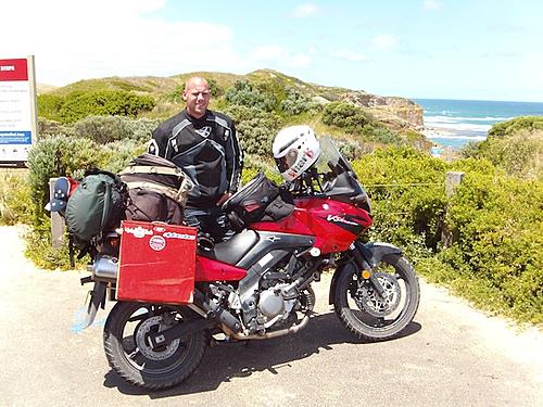 danish biker in australia wanted-sm_dsci0089_gor_twelve_apostel_motorradfahrer.jpg