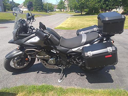 For sale, Quebec, Canada: Suzuki V-Strom DL650 2015-1-vue-co-te-gauche.jpg