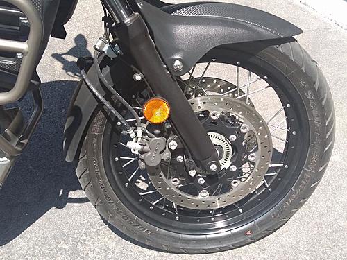 For sale, Quebec, Canada: Suzuki V-Strom DL650 2015-8-roue-avant.jpg