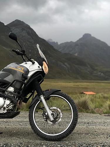 Sale in Peru: Yamaha Tenere 250 with Colombian plates-photo-2019-04-07-10