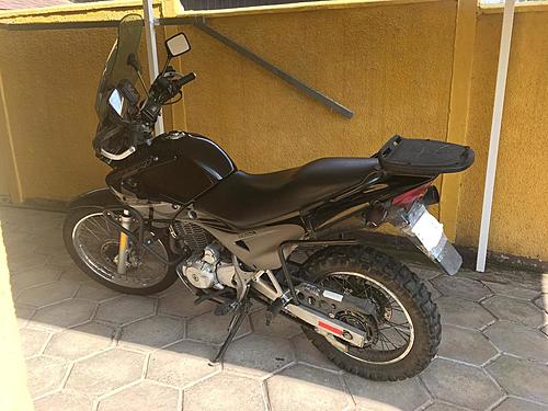 Black Honda Falcon waiting for his new Dark Knight in Santiago de Chile!-whatsapp-image-2020-02-24