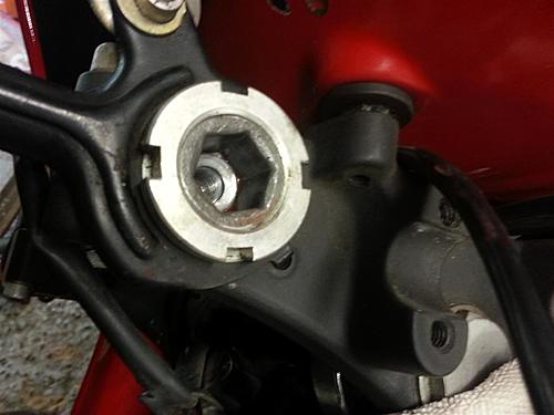 R80 GS Fork removal question-2013-07-28-13.44.06-large