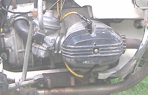 R80 - hissing warm piston-valve-covers.jpg