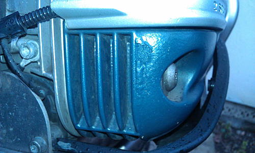 Cylinder Corrosion on a BMW1150GSA-picture-clipping.jpg